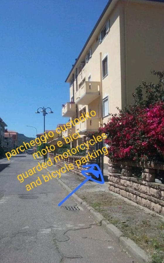 Le Camelie Appartamento Bosa Exterior foto